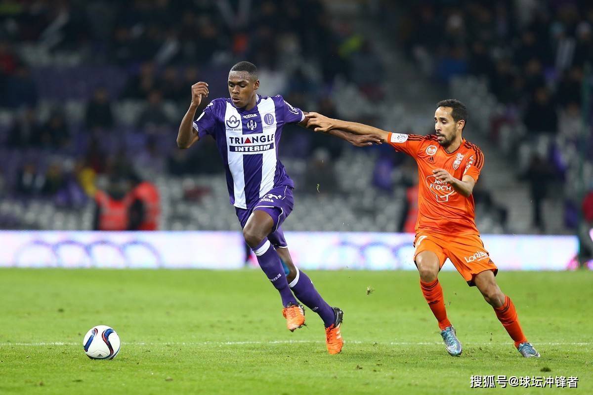 九游娱乐 -国际比赛日巴塞罗那备战法国杯,回应争议细节曝光,赛场秩序良好,医务组通报恢复的简单介绍