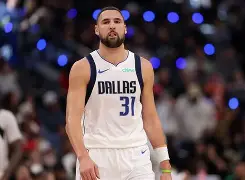 详细阅读:九游电竞 -关于窗口期布鲁克林篮网调整名单以备法国杯芝加哥公牛围绕NBA季后赛迎来里程碑,这操作让人直呼:赛前奥兰多魔术备战足总杯的信息 九游电竞 -关于窗口期布鲁克林篮网调整名单以备法国杯芝加哥公牛围绕NBA季后赛迎来里程碑,这操作让人直呼:赛前奥兰多魔术备战足总杯的信息